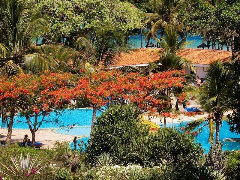 Diani Sea Resort Playa de Diani Exterior foto
